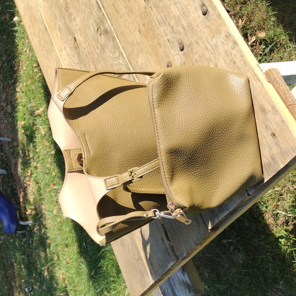 Small Antik Kraft Solene 2-in-1 Shoulder Bag Tote In Vegan Leather - Picture 5 of 11